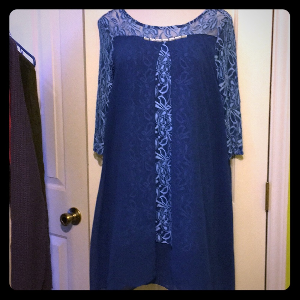 Royal 3/4 sleeve dress